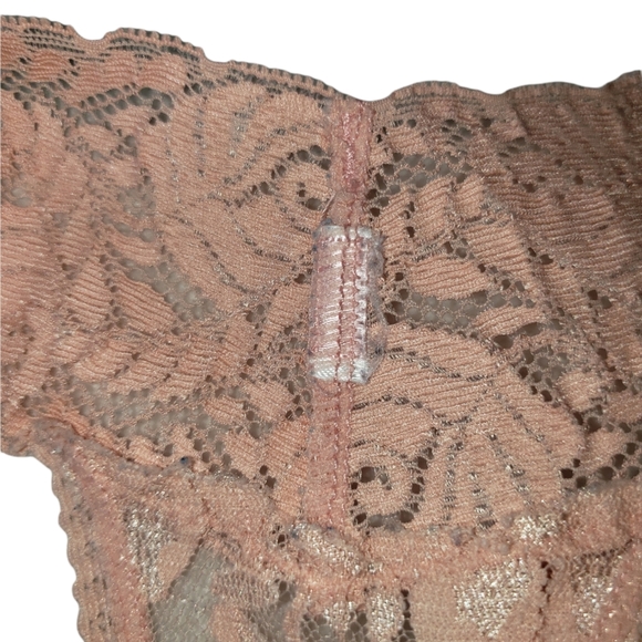 NWOT Secret Treasures Thong Panty - Picture 6 of 6